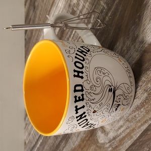 NEW haunted hound mug